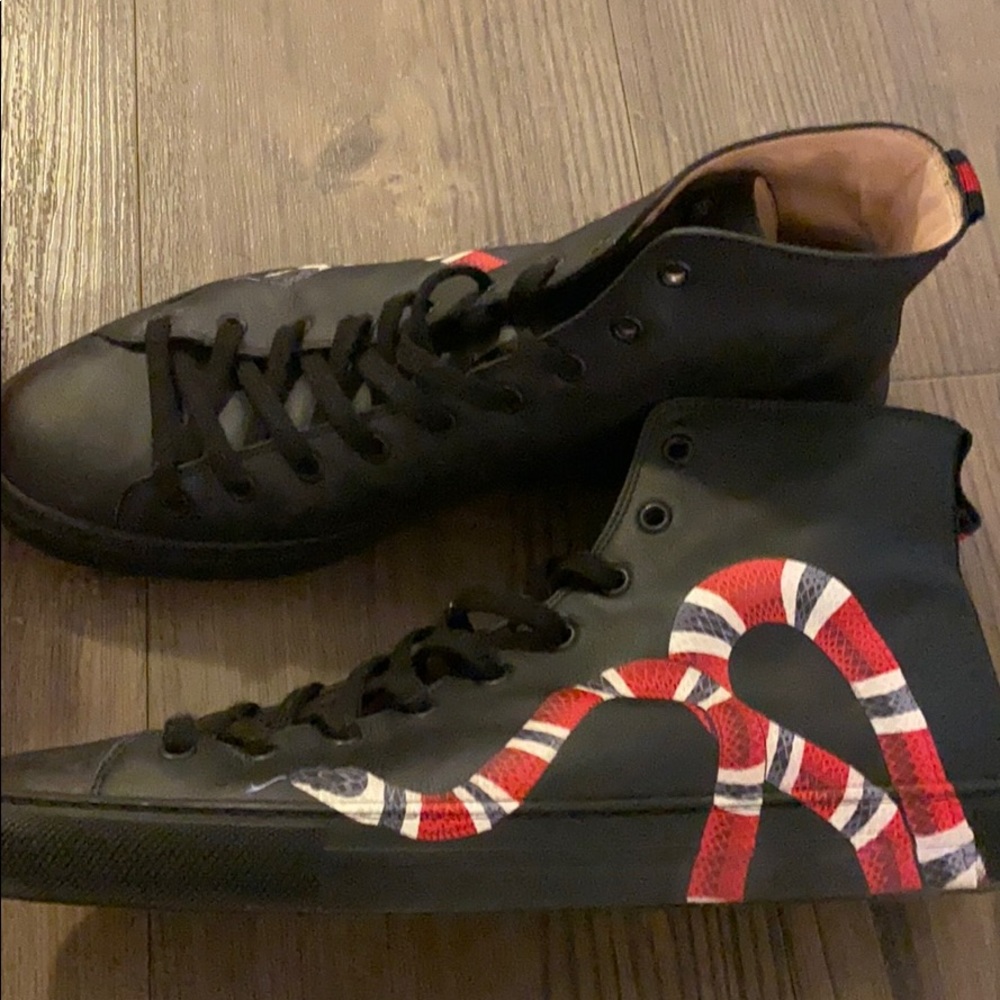 Gucci sneakers
